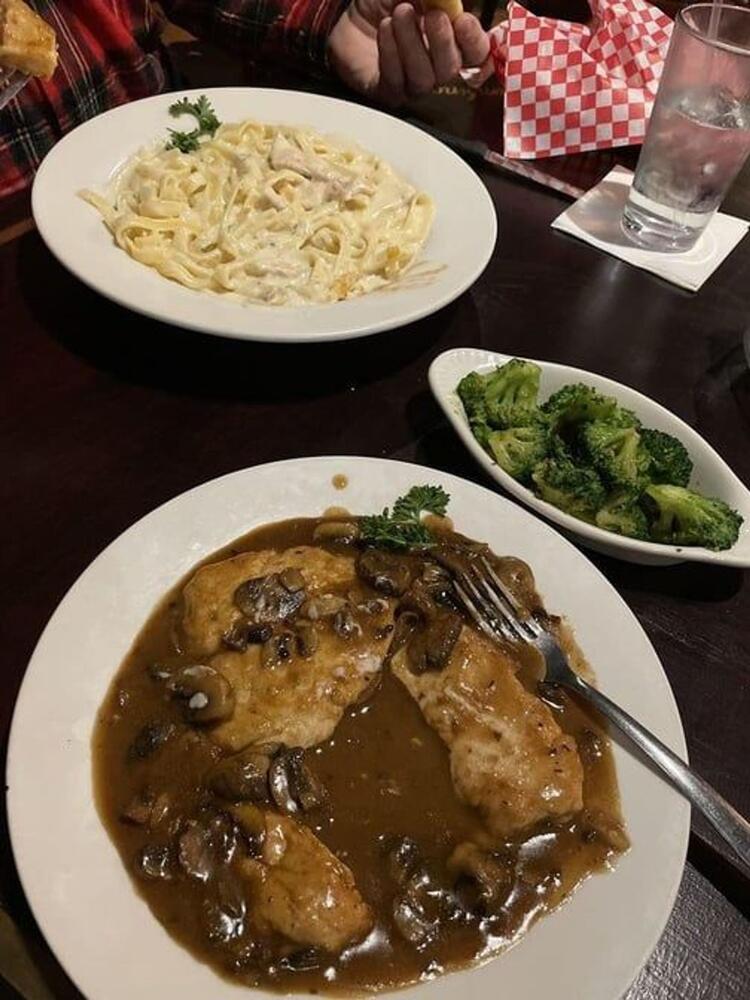 Kids Chicken Alfredo